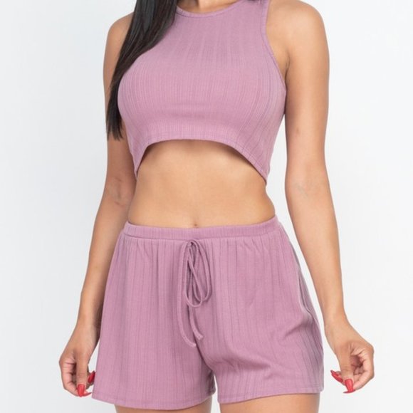 Top & Shorts Set - Picture 3 of 5